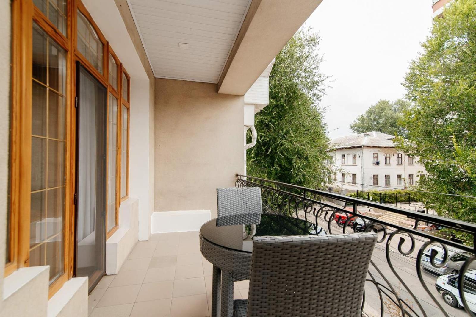 Apart Hotel Era Chisinau Eksteriør bilde